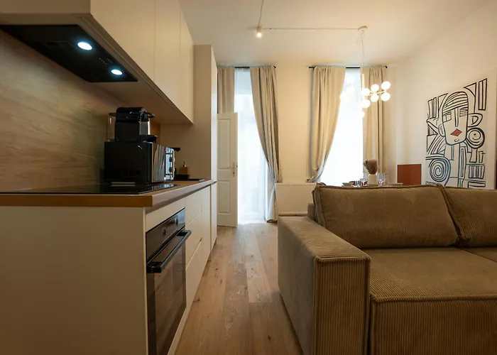 Bright, Modern And Flat With A Terrace *
