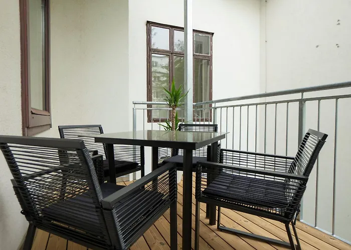 Bright, Modern And Flat With A Terrace Wien